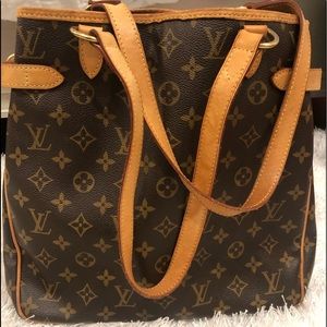 Authentic Louis Vuttion Vertical Batignolles